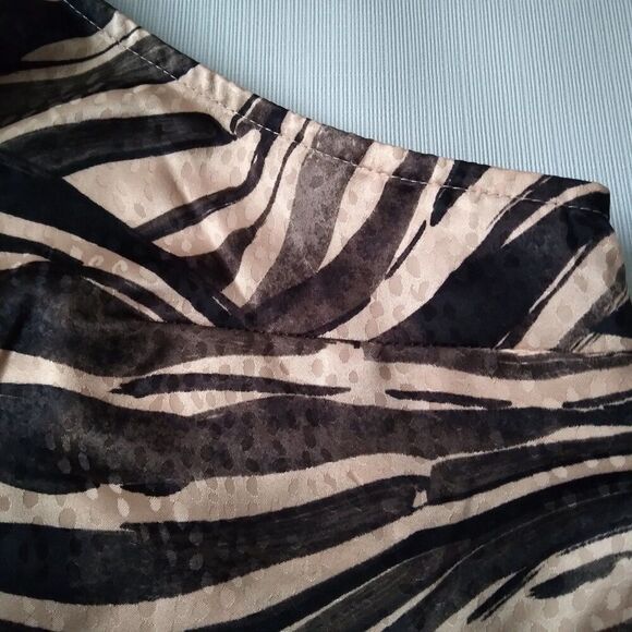 Nine West Plus Size Tan and Black Zebra Print Lightweight Camisole Women's XXL - Picture 6 of 12